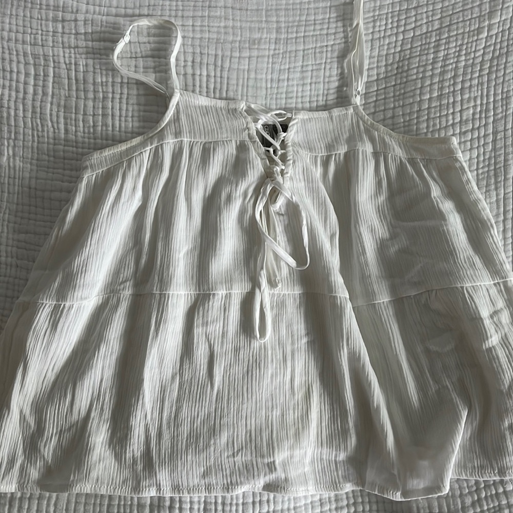 white tank top lace up